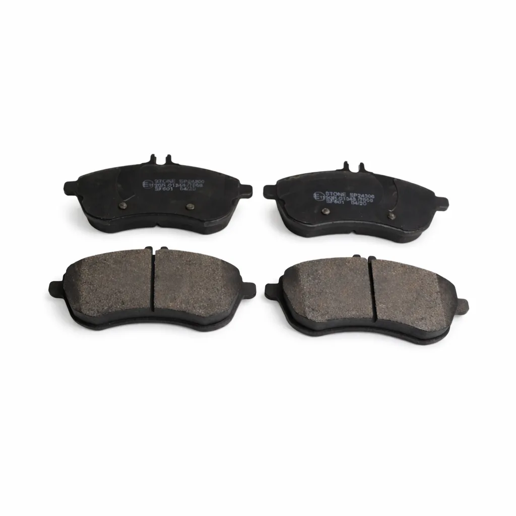 W204 BRAKE PAD FRONT